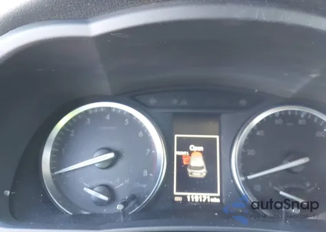 2015 Toyota Highlander Limited V6 from USA, damaged, VIN 5TDYKRFHXFS105780